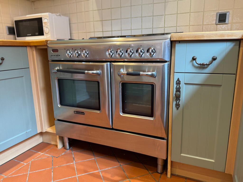 Cooker