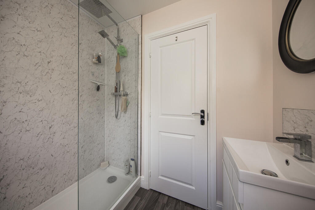 Shower Room 2