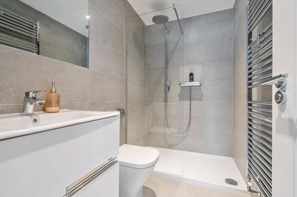 Ensuite