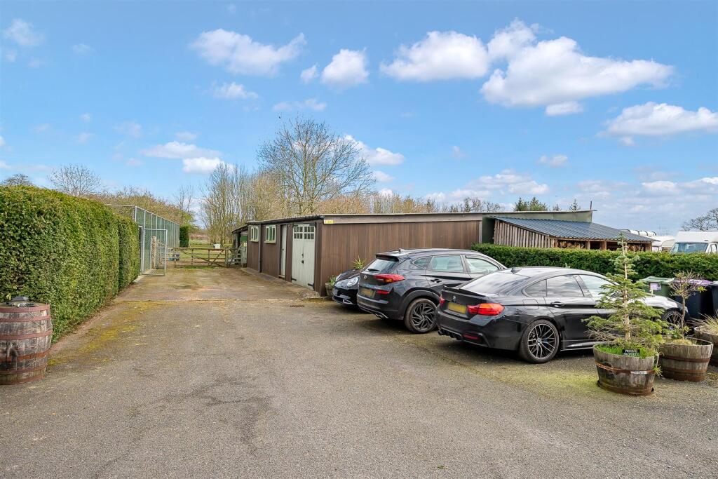 Parking/Outbuilding
