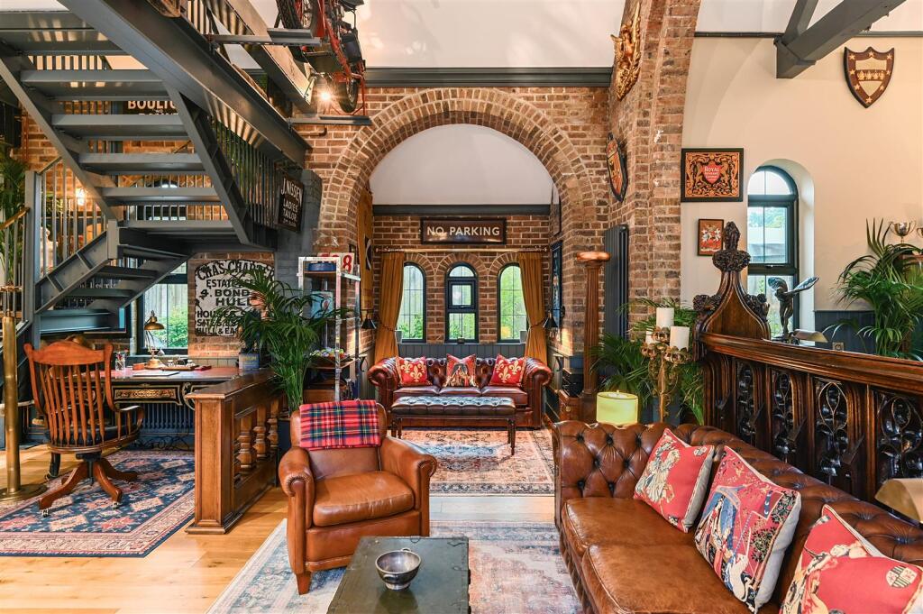 Birkdale hall tn39 (11).jpg