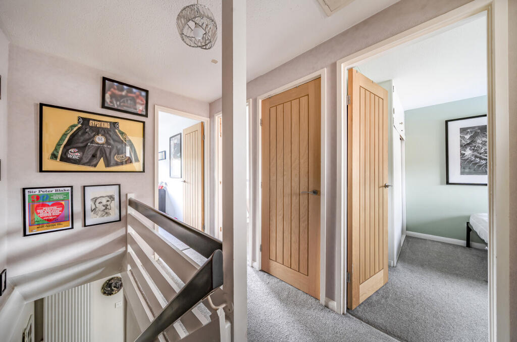 1353739-4-68c4224...