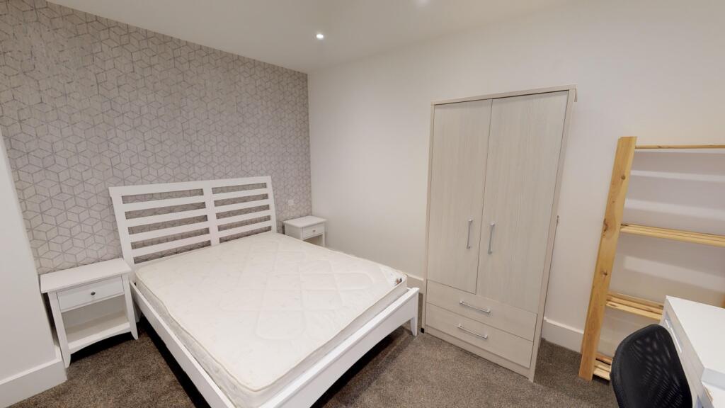 13-Saint-Peters-Gate-Flat-2-Bedroom-4-2