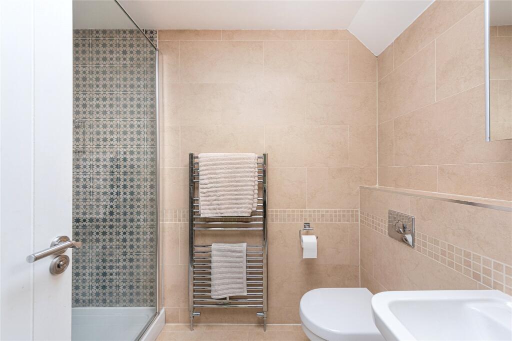 Bedroom One En Suite