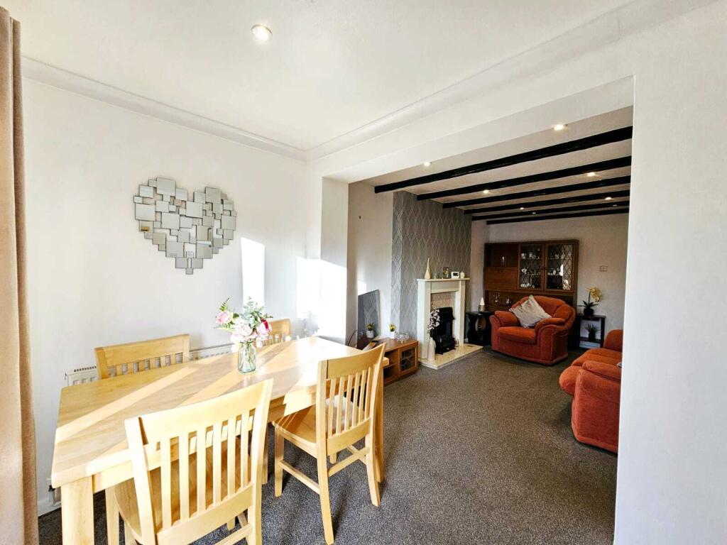 edbd76fc-26e8-4718-8fb0-386d243a7fd4