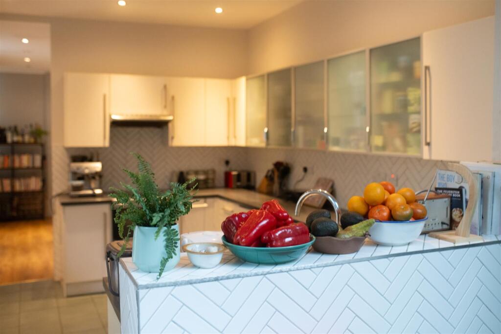 Ryder Street Lifestyle-5.jpg