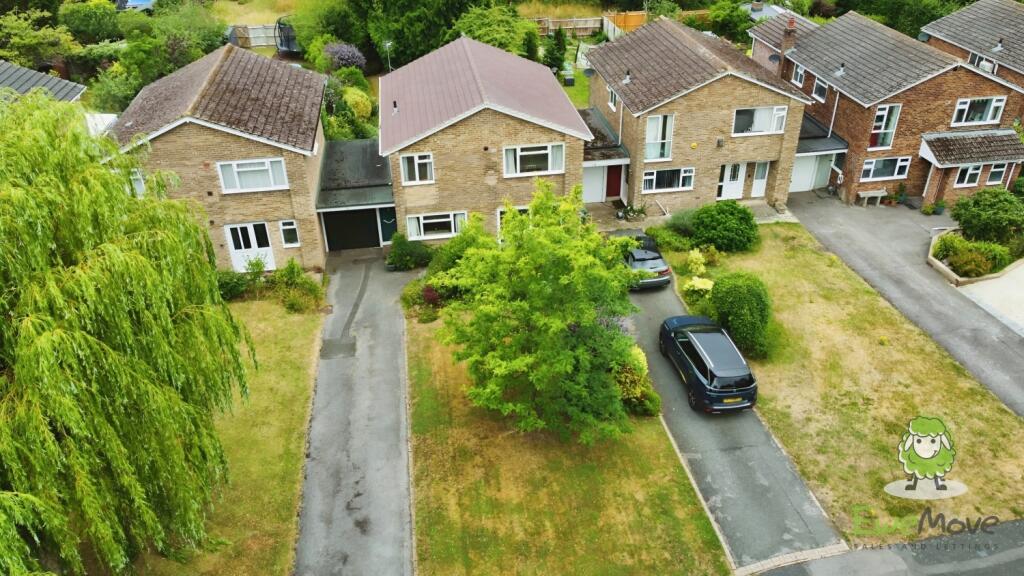 EweMove Estate Agents Basingstoke - Coniston Road 