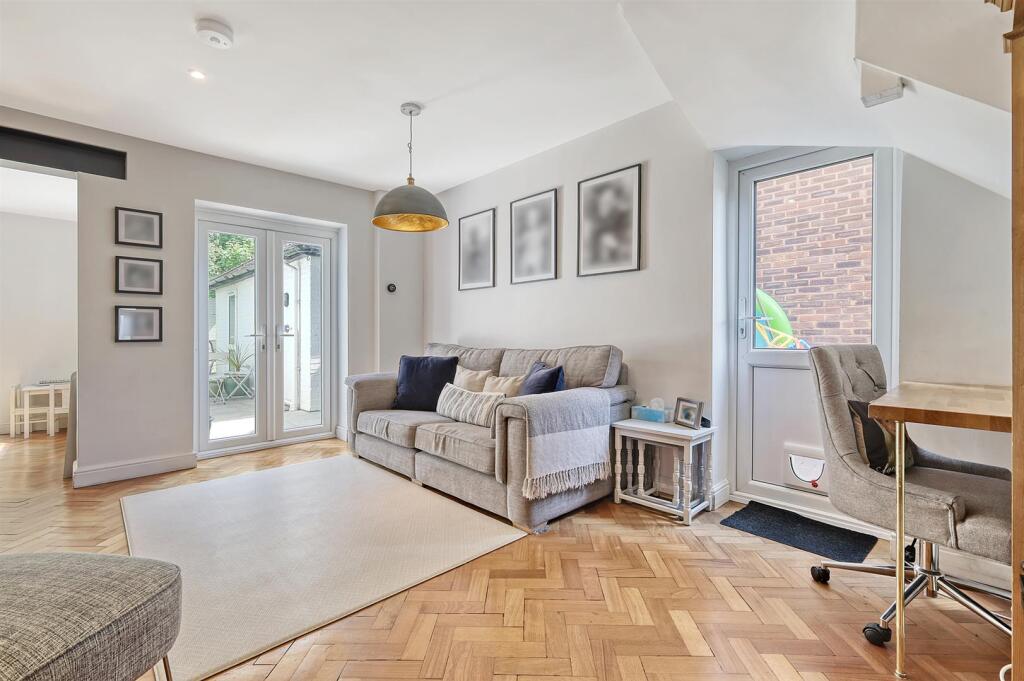 img_9058_10 copy.jpg