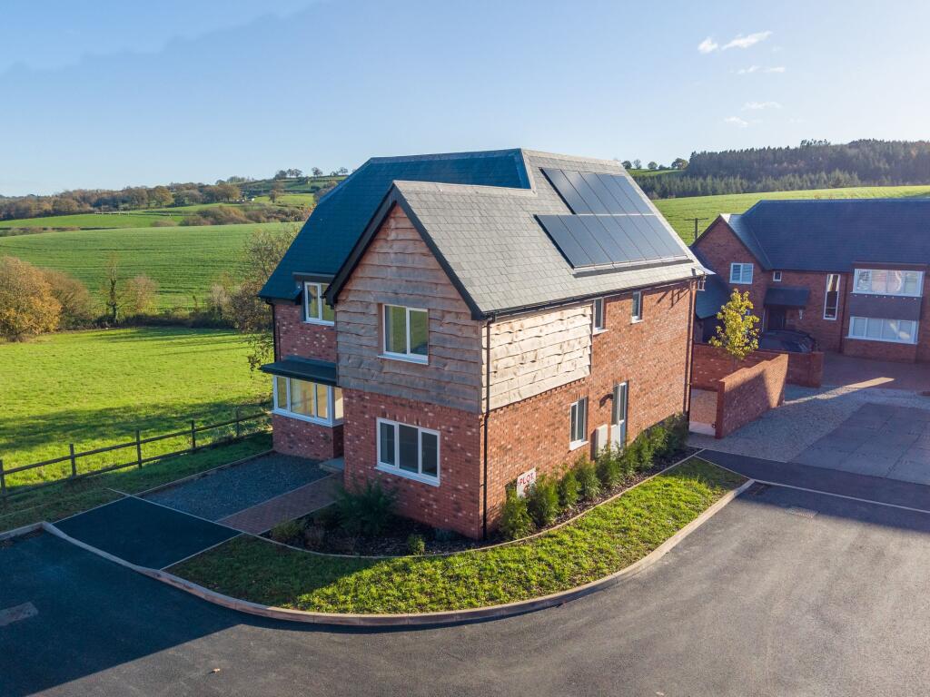 Newton View, Newton St Cyres, EX5