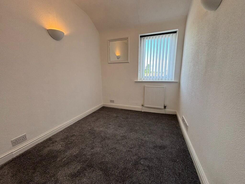 3rd Bedroom (b) 
