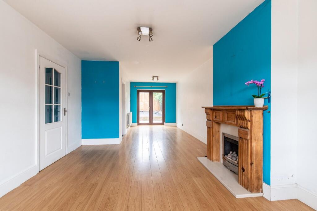 Living/Dining Room