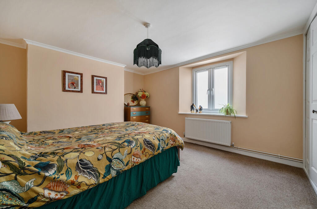 29-681df95c96e87-...