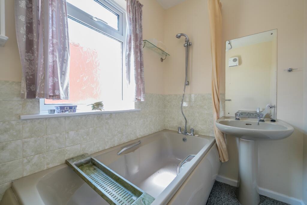 1313943-10-68550f5b3220e