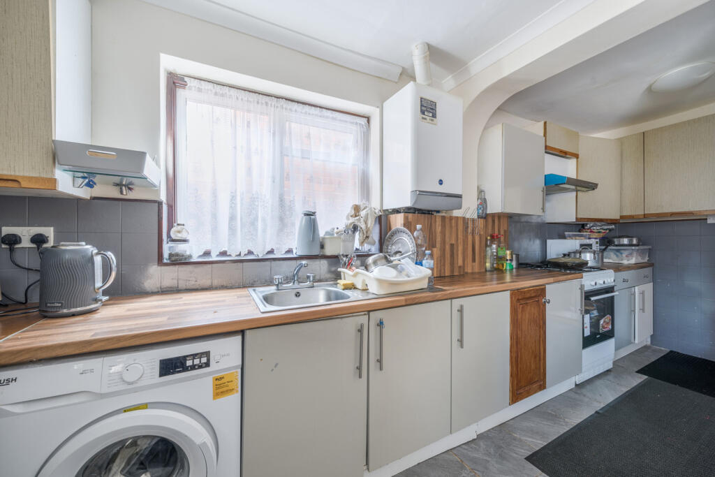 1312911-14-685abd...