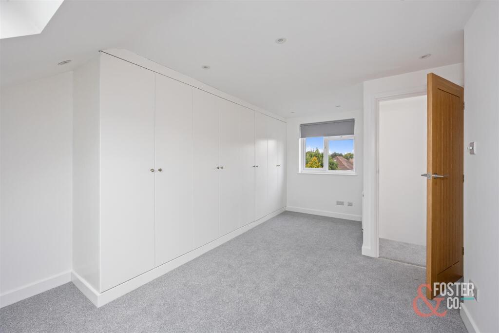 Ashfold Avenue, 5_004.jpg