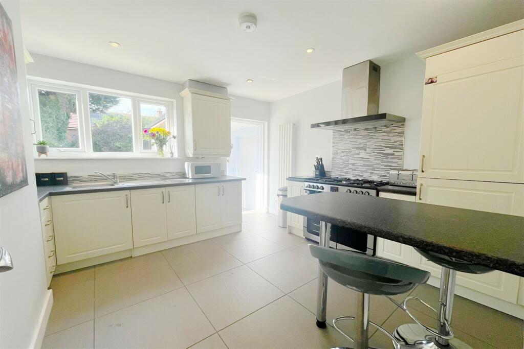 Kitchen Breakfast Ro