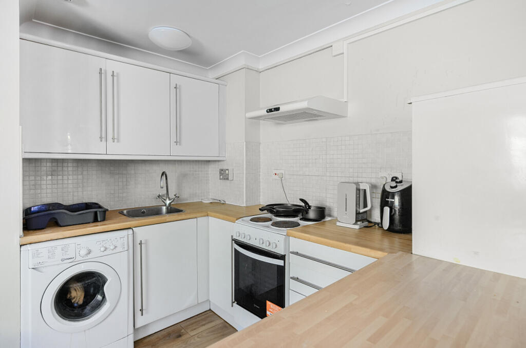 18-681e2a2e07730-...