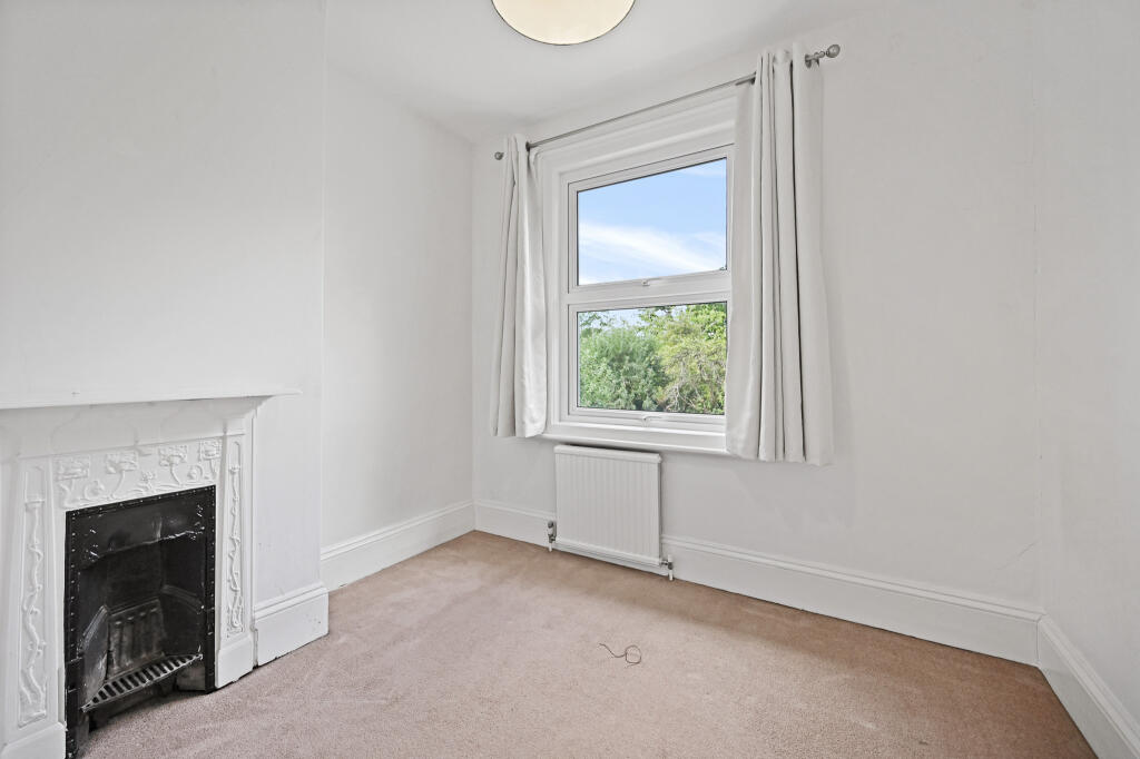 RCCS- 38 Belmont lane- bedroom B3 (1)