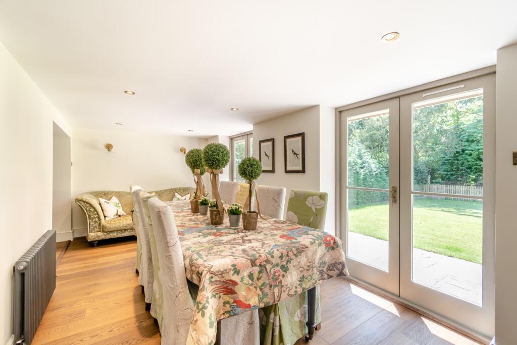 8654268-interior06