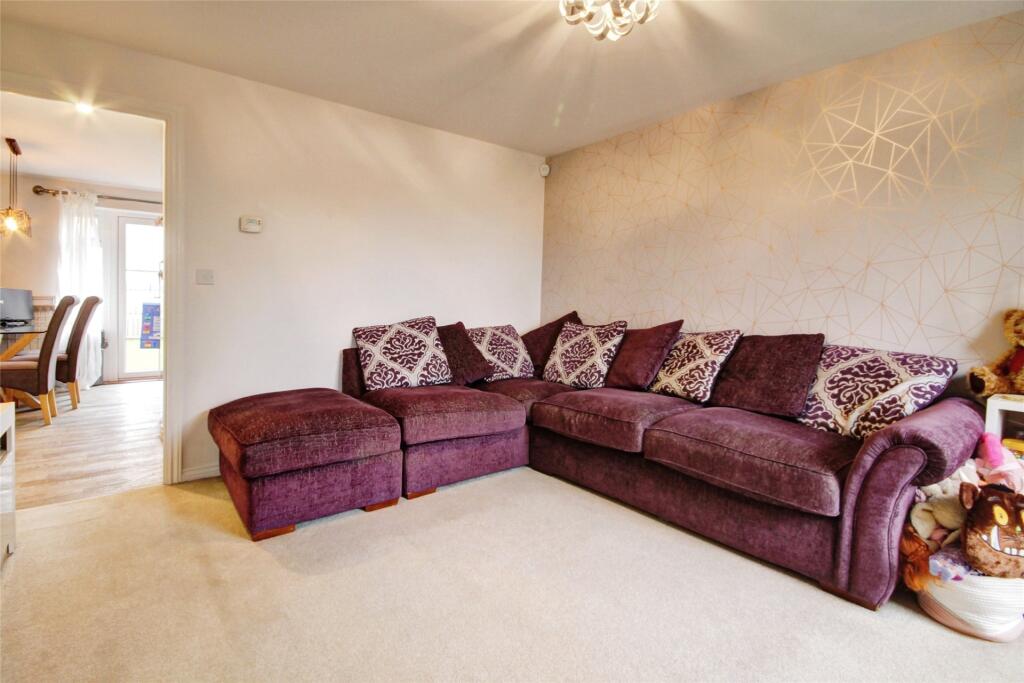 Lounge Through
