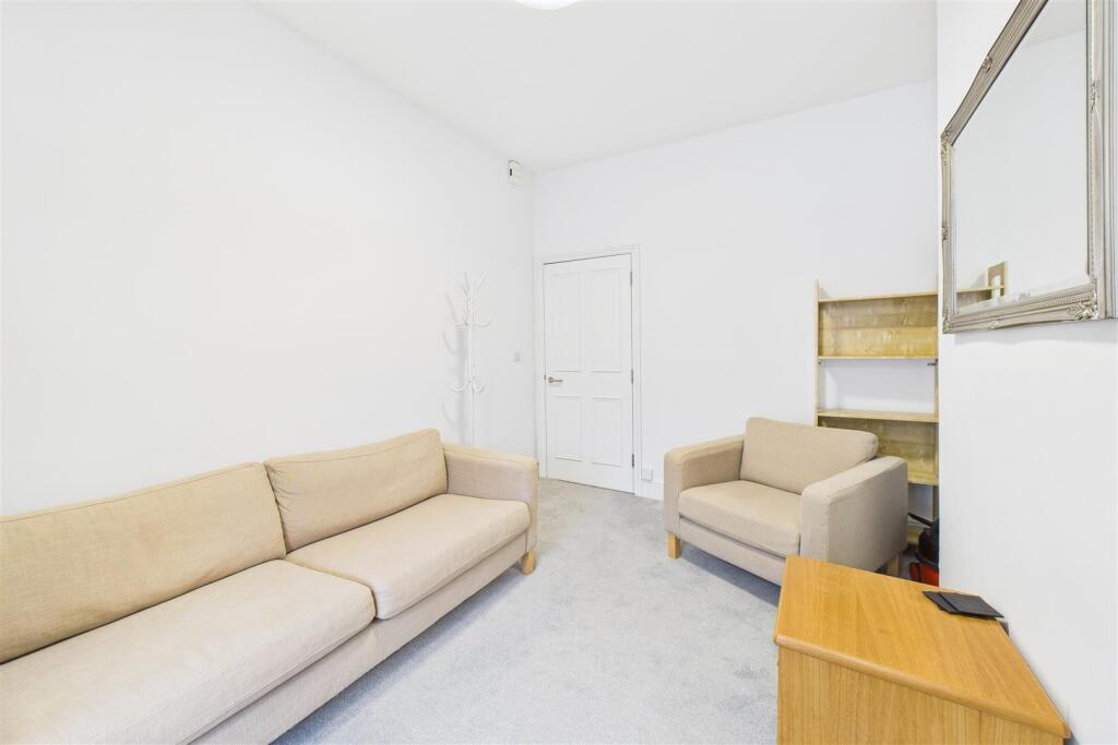 2 Osborne Villas, Kingsdown, Bristol BS2 8BP | Fre