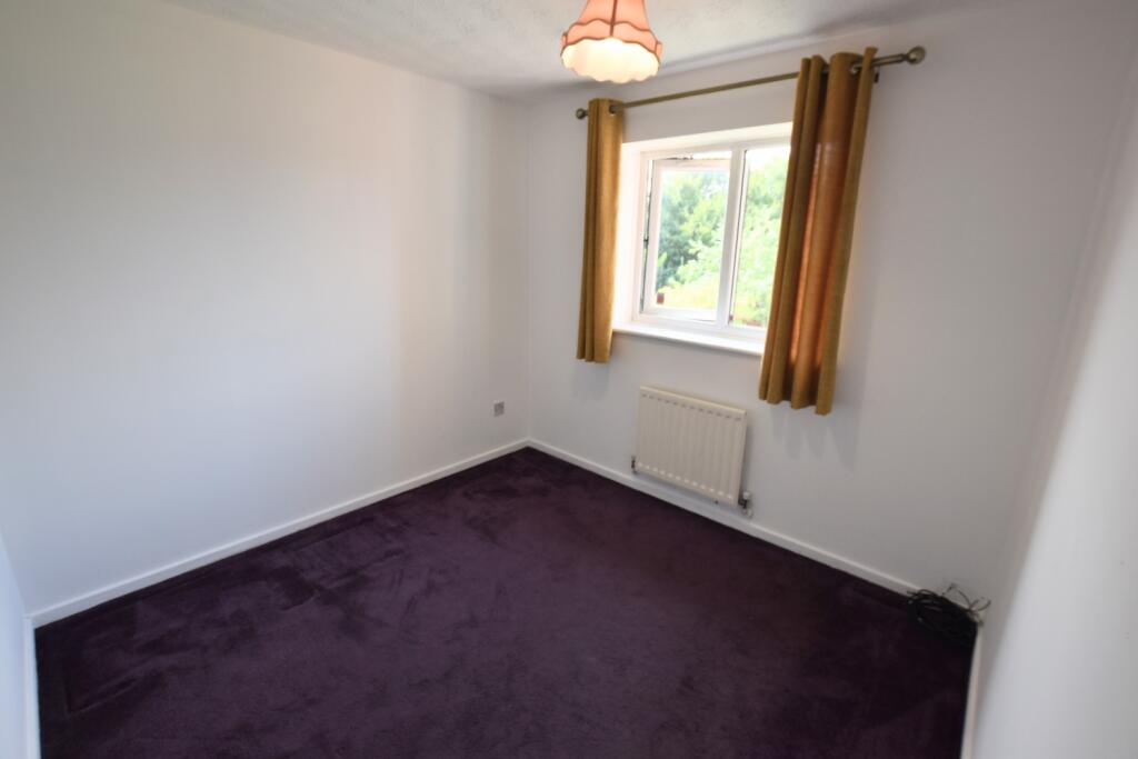 40 Rhodes Place bedroom 2