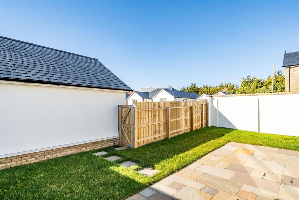 Garden with rear access