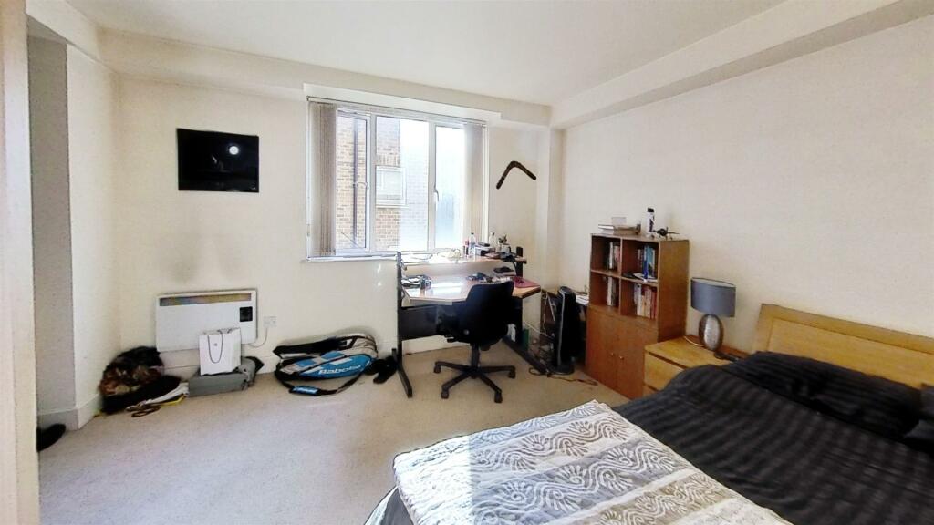 Banner-Street-EC1Y-Bedroom.jpg