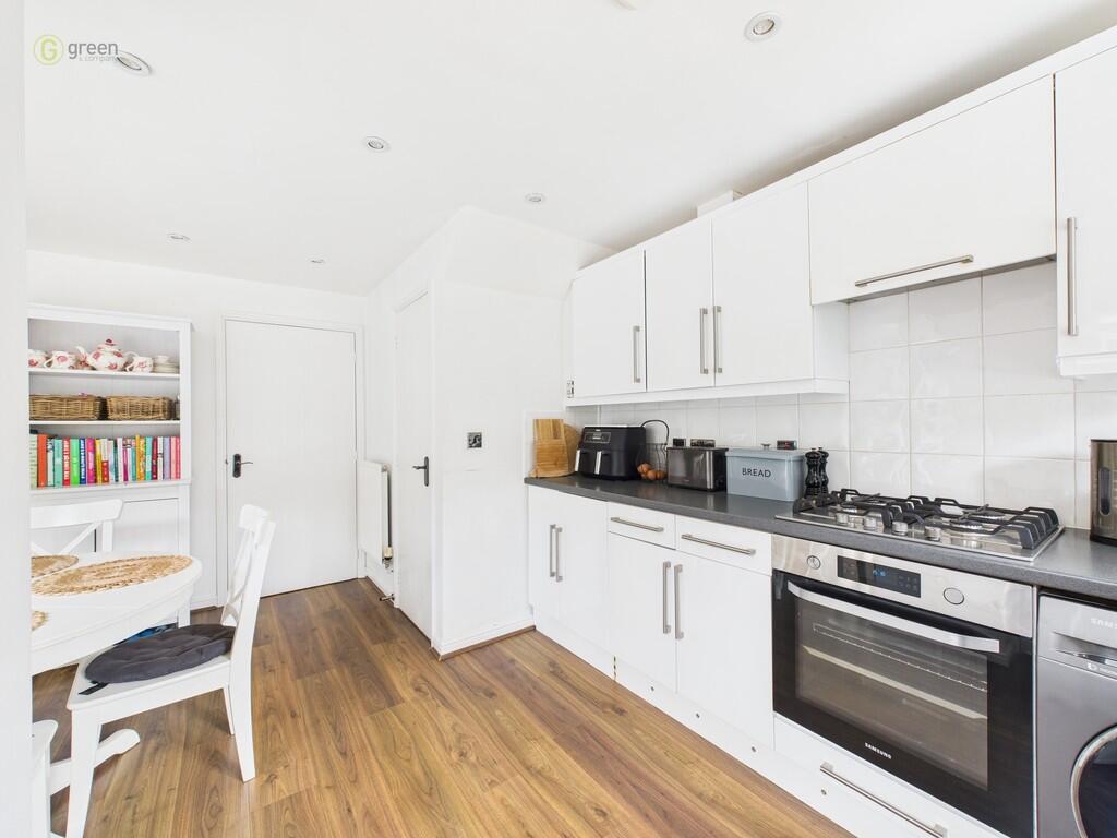 CAM04914G0-PR0229...