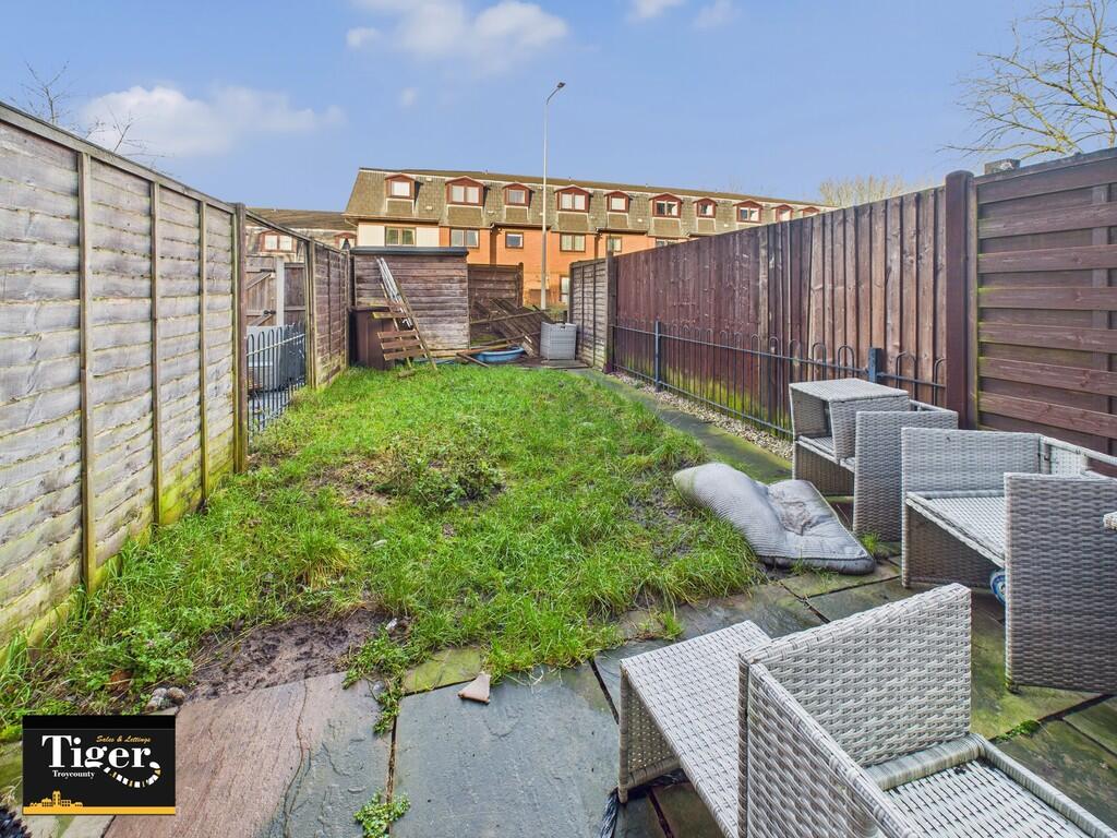 CAM02176G0-PR0773...