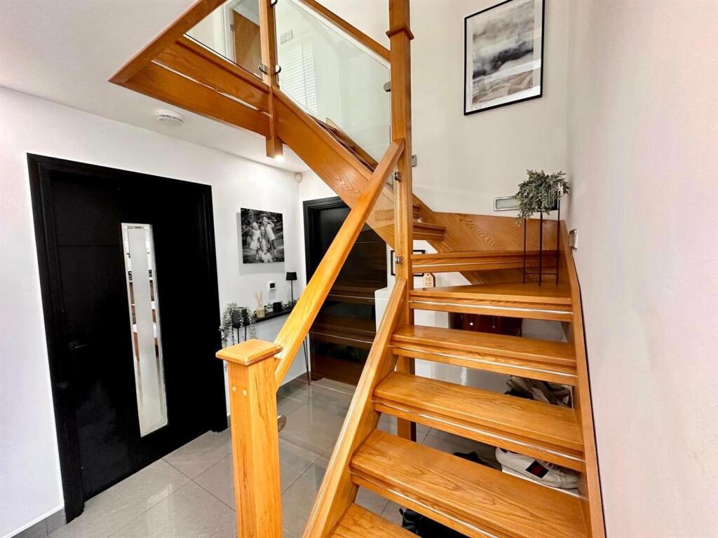 20250724_051926000_iOS 10.jpg