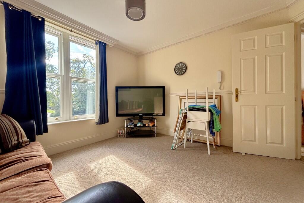 Winchester Road, Chandler's Ford, Eastleigh, SO53