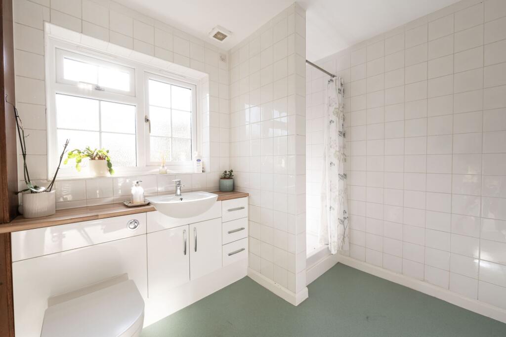 Downstairs Bathroom