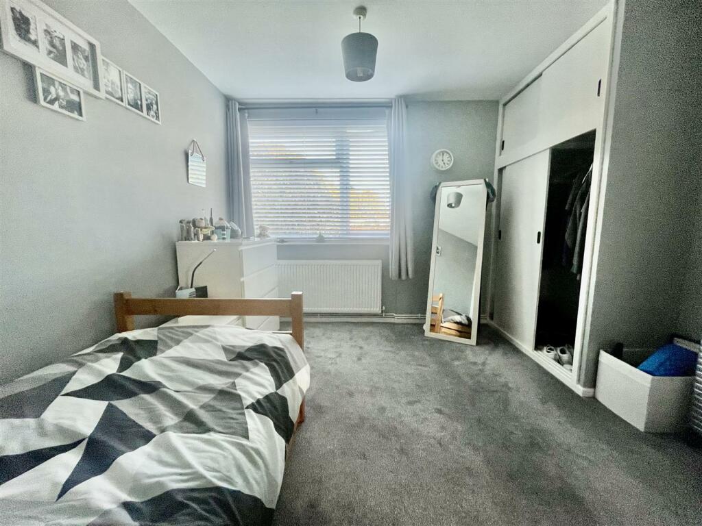 BEDROOM TWO