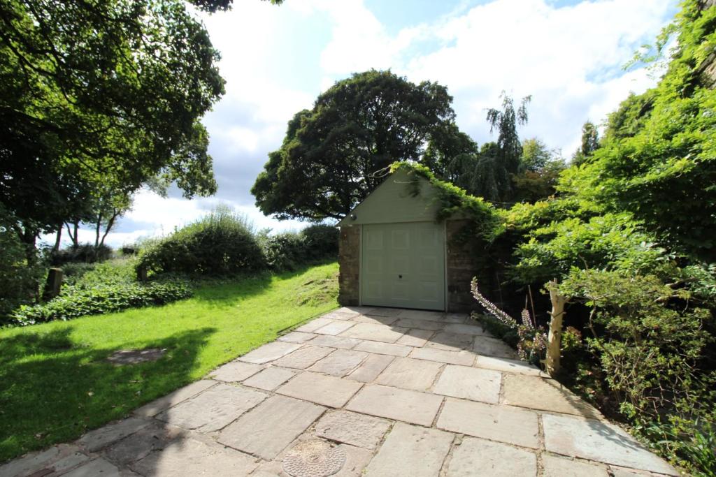 The Byre, Holcombe