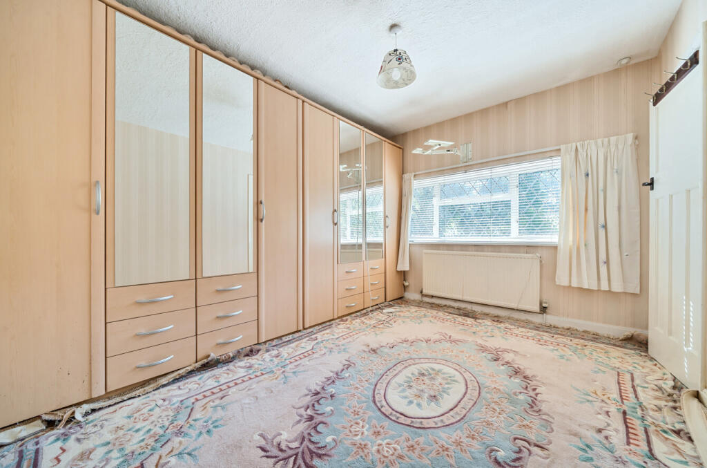 1334448-6-689b17e...