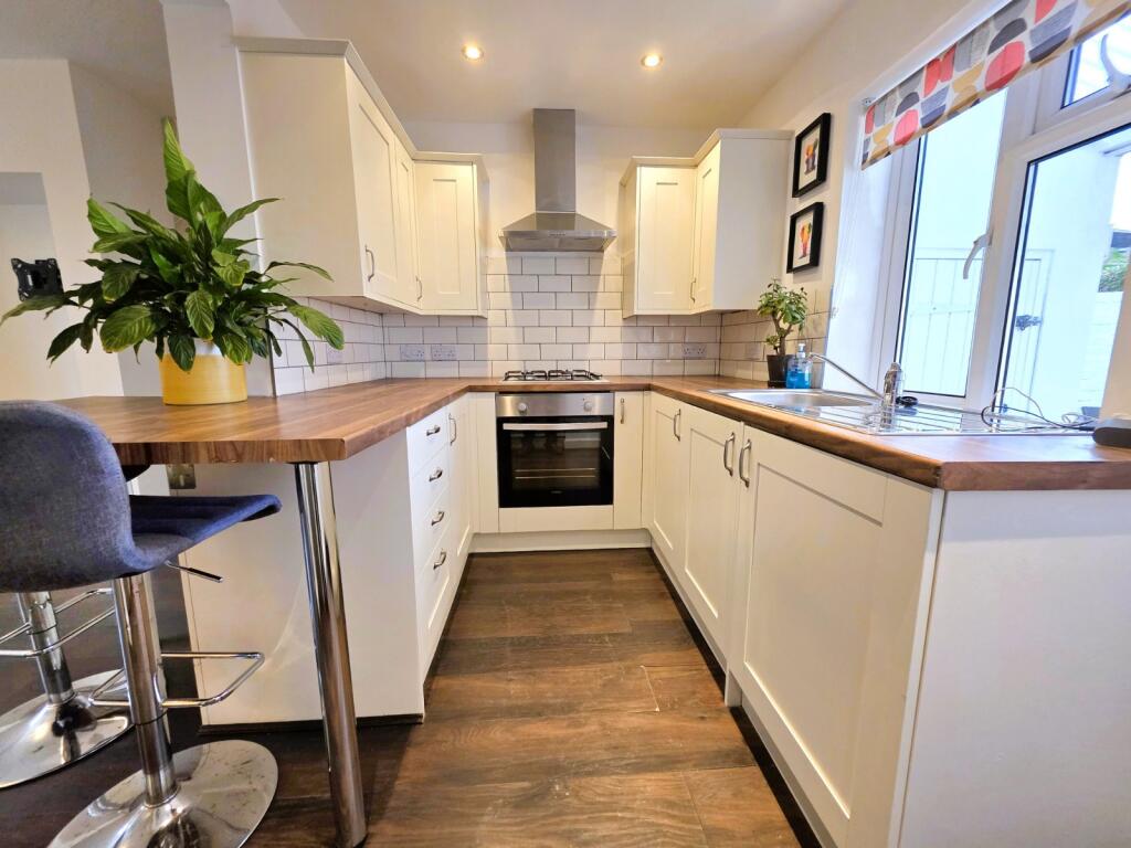 Kitchen/B'fast