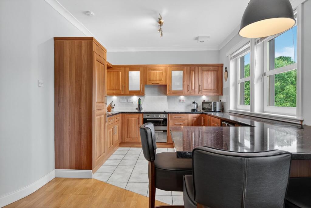 Lounge/Dining/Kitchen