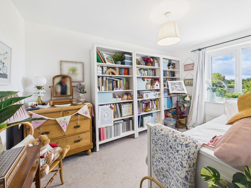 CAM02854G0-PR0447...