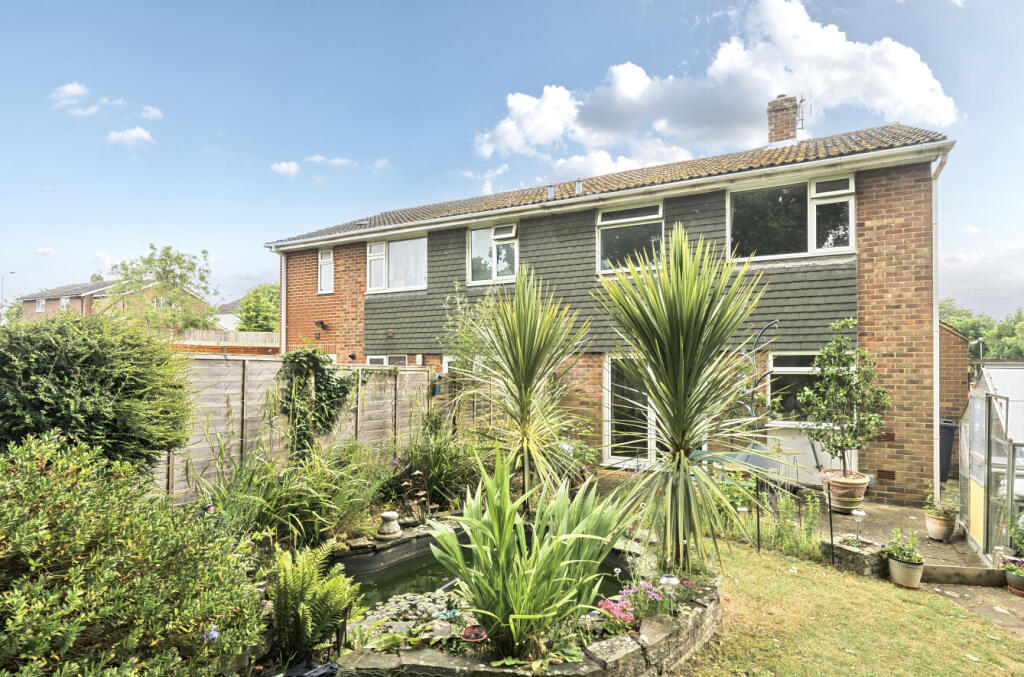 1303458-4-683ed80...