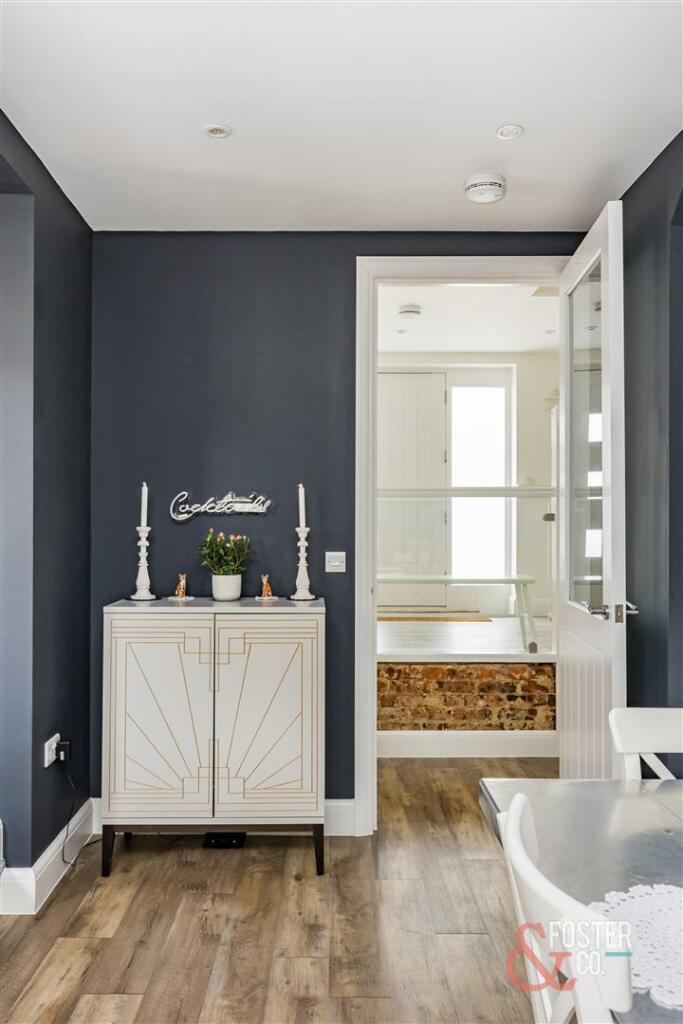 Ballards Mill Close, 2-27.JPG