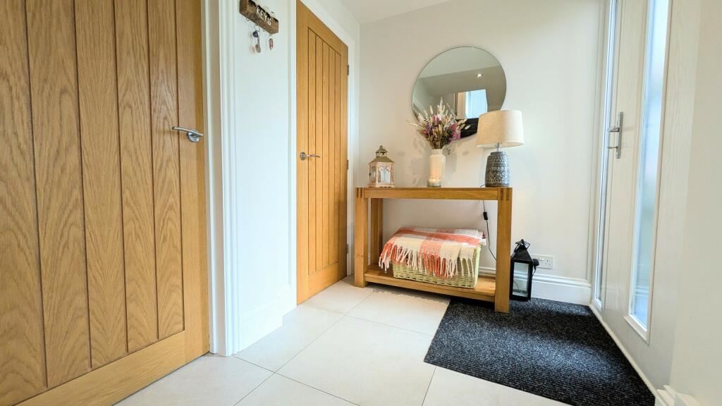 PXL_20240802_093258198.MP~2