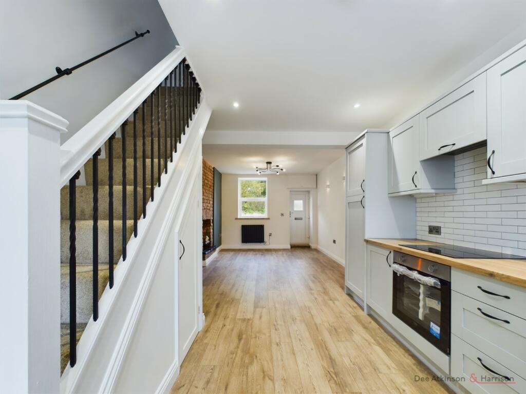 Lounge/Kitchen/Dining Room