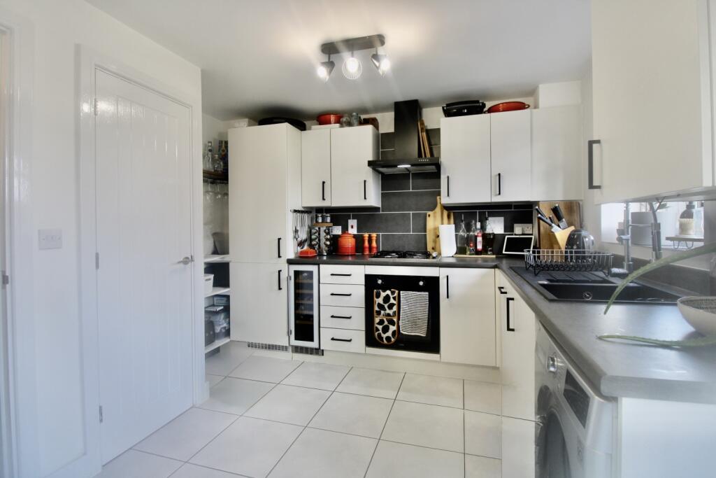 Kitchen diner