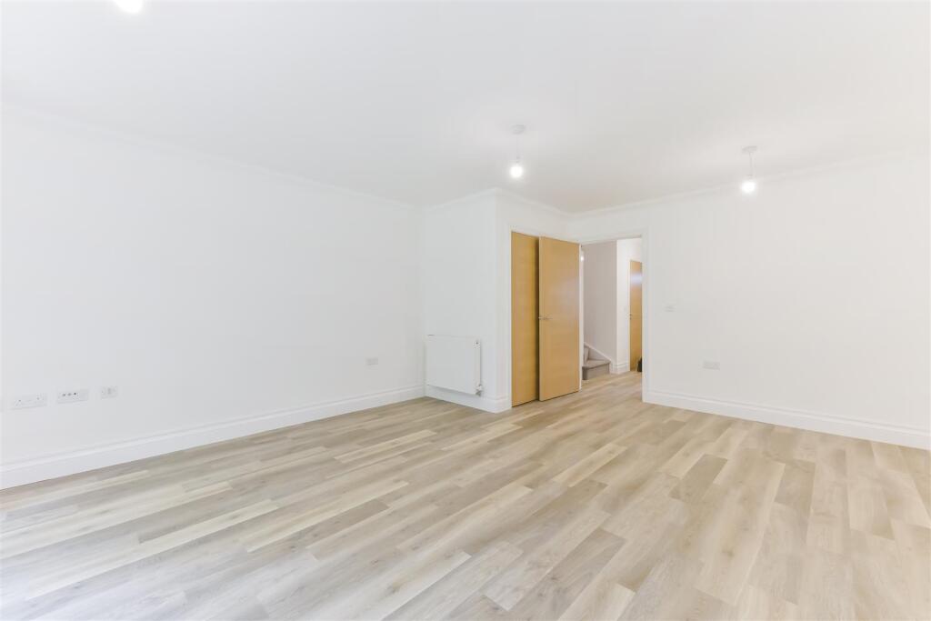 STANTON GROVE, 15- (5).jpg