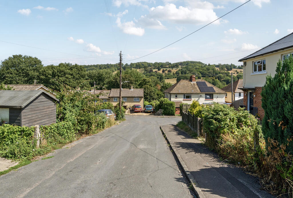 1329612-18-688385...