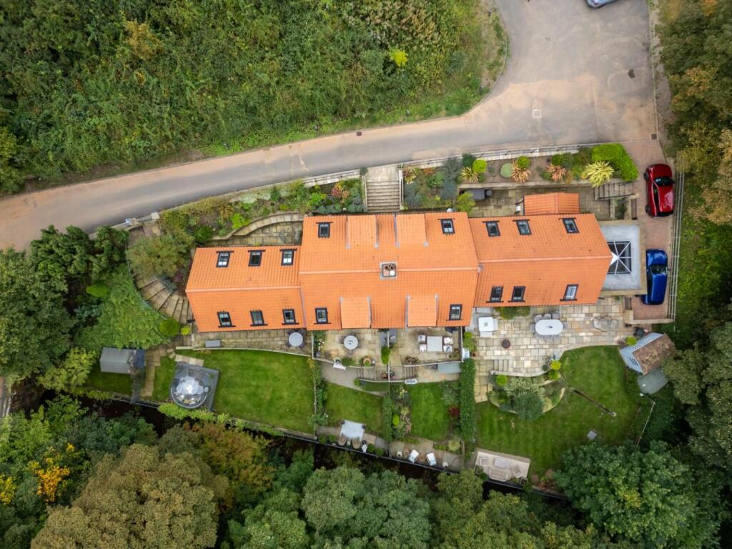 sands end (4 of 53).jpg