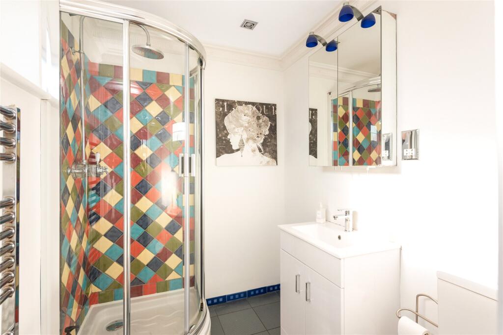 Bed Four En Suite