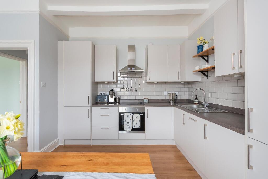 F1F0F1CRSA - KitchenDiner A.jpg