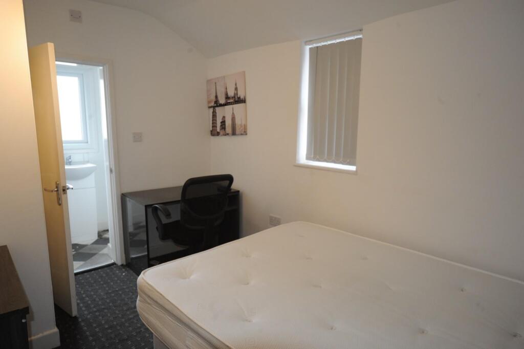 Room 3 2.JPG